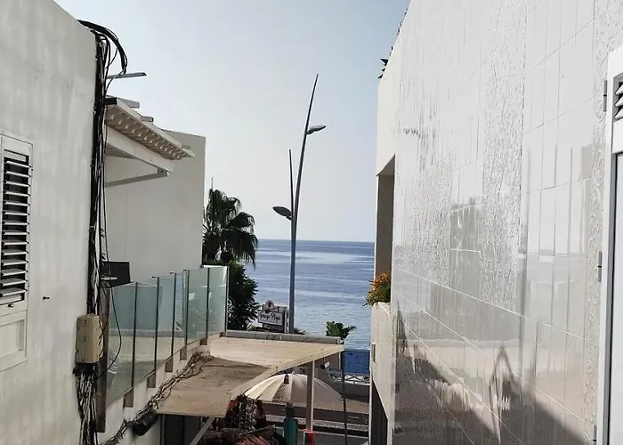 Adriana House 50 Metros Al Mar Puerto del Carmen (Lanzarote)