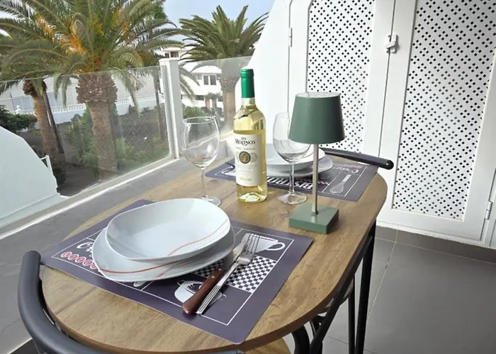 Appartamento Adriana House 50 Metros Al Mar *